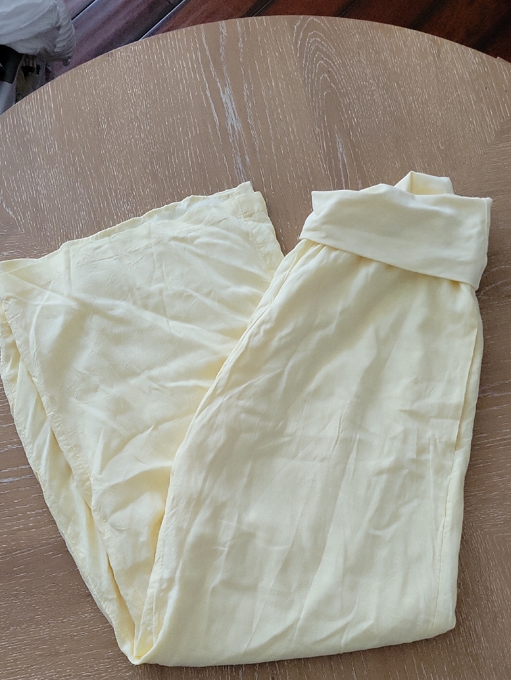 Hollister Foldover Flowy Pants